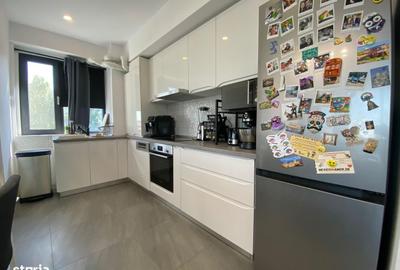 Apartament cu 3 camere decomandat în Banu Manta