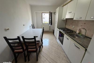 Apartament cu 2 camere decomandat, mobilat în Central