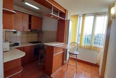 Garsonieră decomandată în Decebal - 3