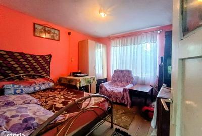 Casă cu 3 camere în Central