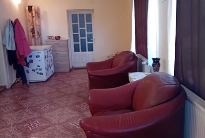 Casă cu 4 camere în Macea - 4