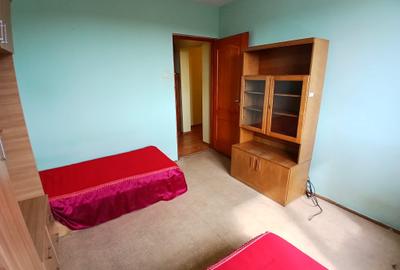 Apartament cu 3 camere decomandat în Rahova - 5
