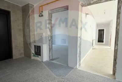 Spațiu comercial, de 960 mp, în Ipotești - 2