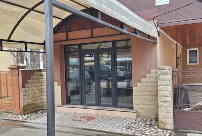 Spațiu comercial, de 80 mp, în Poiana Mare - 1