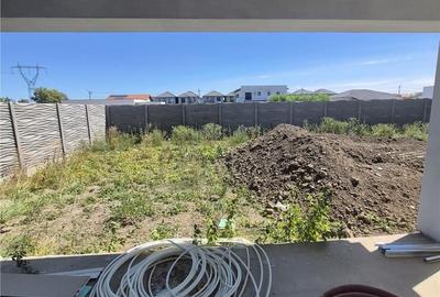 Casă cu 5 camere cu Teren 305 Mp în Moșnița Nouă