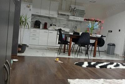 Casă cu Teren 600 Mp în Vânători - 4