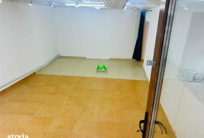 Spațiu comercial, de 38 mp, în Central - 12