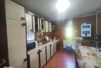 Casă cu 4 camere în Lascăr Catargiu - 7