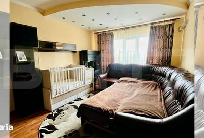 Apartament cu 3 camere în Nufărul