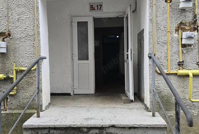 Apartament cu 2 camere decomandat în Valea Azugii - 2