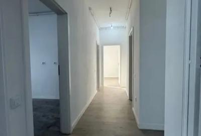 Apartament cu 2 camere decomandat în Tractorul - 6