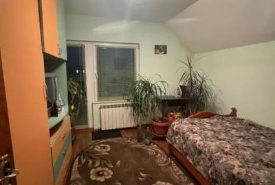 Casă cu 4 camere cu Teren 500 Mp în Rădăuți