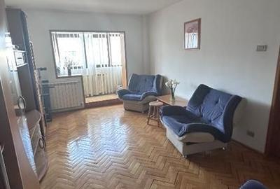 Apartament cu 3 camere decomandat în Tineretului - 2