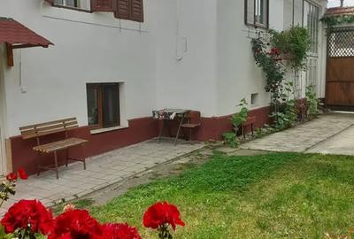 Casă cu 5 camere în Dacia - 2