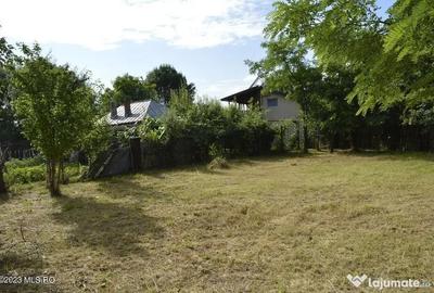 Teren de 4700 mp, în Suseni - 15