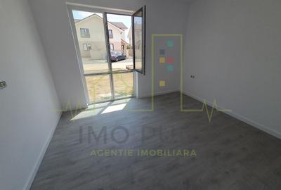 Apartament cu 2 camere decomandat în Moșnița Nouă - 4