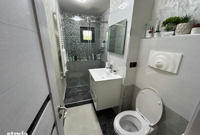 Apartament cu 3 camere în Central - 1