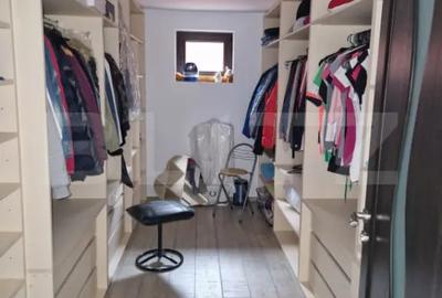 Casă cu 4 camere cu Teren 2360 Mp în Central - 7