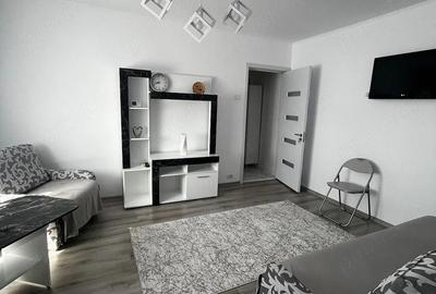 Apartament cu 2 camere semidecomandat în Tomis Nord - 3