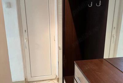 Garsonieră decomandată în Exterior Vest