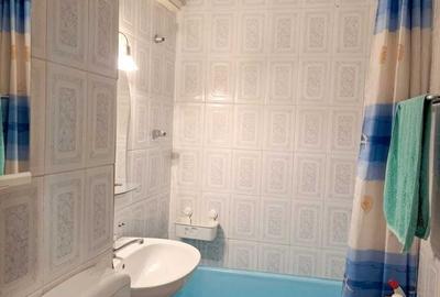 Apartament cu 2 camere semidecomandat în Berceni