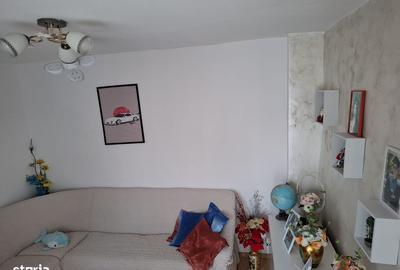 Casă cu 6 camere cu Teren 124 Mp în Exterior Vest - 2