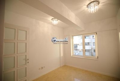 Apartament cu 3 camere decomandat în Copou