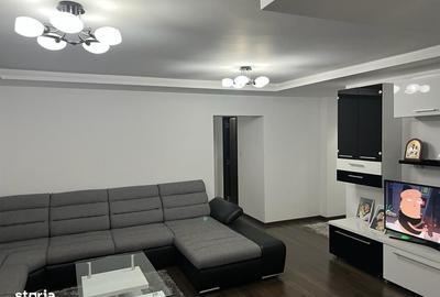 Apartament cu 3 camere în Micro 3 - 1