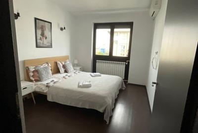 Apartament cu 3 camere circular, mobilat în Romană - 7