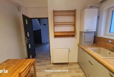 Casă cu 4 camere cu Teren 250 Mp în Central - 8