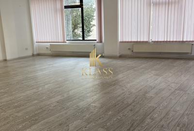 Spațiu comercial, de 107.80000305176 mp, în Timpuri Noi