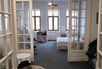 Apartament cu 6 camere decomandat, mobilat în P-ța Universității - 3