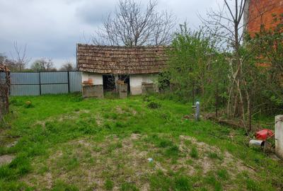 Teren Construcții intravilan de 1750 mp, în Șiclău