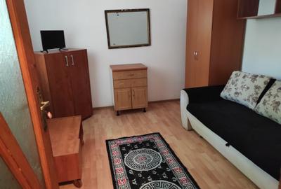 Garsonieră semidecomandată în Buziașului