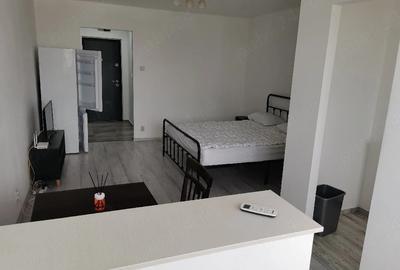 Garsonieră decomandată în Central - 1