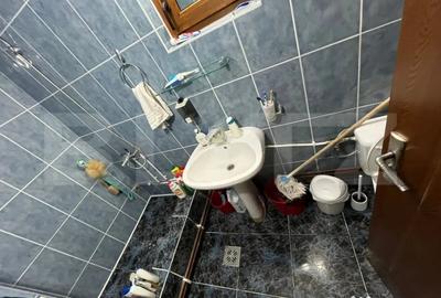 Casă cu 3 camere cu Teren 2638 Mp în Central - 6