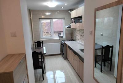 Apartament cu 2 camere semidecomandat în Iancului