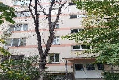 Apartament cu 2 camere în 1 Decembrie 1918