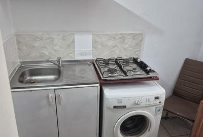 Garsonieră decomandată în Progresul - 1