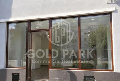 Spațiu comercial, de 64 mp, în Central