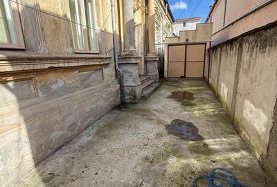 Casă individuală cu 3 camere cu Canalizare în Independenței - 1