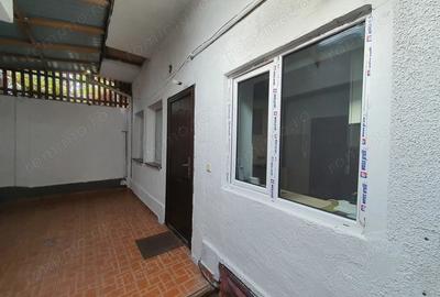 Casă cu 2 camere cu Teren 75 Mp în Centrul Istoric