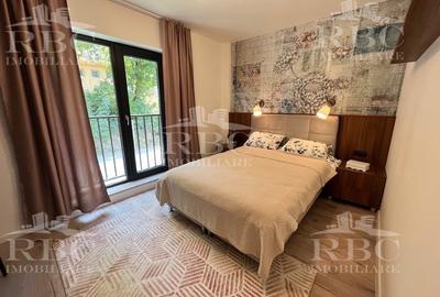 Apartament cu 3 camere semidecomandat în Central - 6