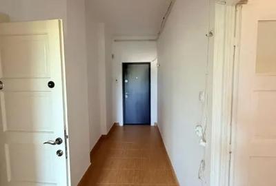 Apartament cu 2 camere decomandat în Hărmanului