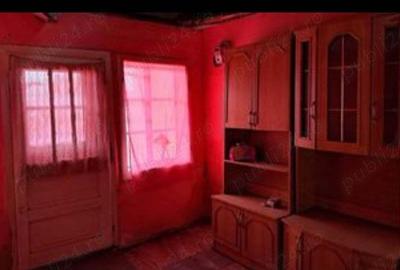 Casă cu 3 camere cu Teren 260 Mp în Onești - 8