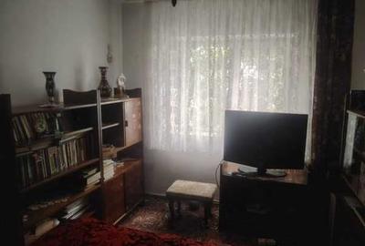 Apartament cu 4 camere decomandat în Central - 4
