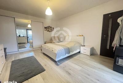 Casă cu 6 camere cu Teren 248 Mp în Central