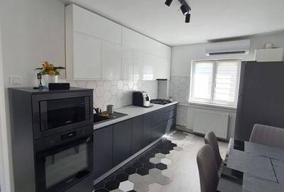 Apartament cu 3 camere în Mărăști - 3