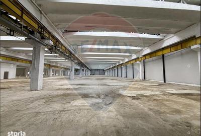 Spațiu comercial, de 5,500 mp, în Central - 2