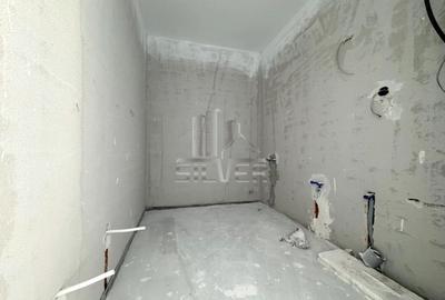 Apartament cu 3 camere semidecomandat în Florești - 8